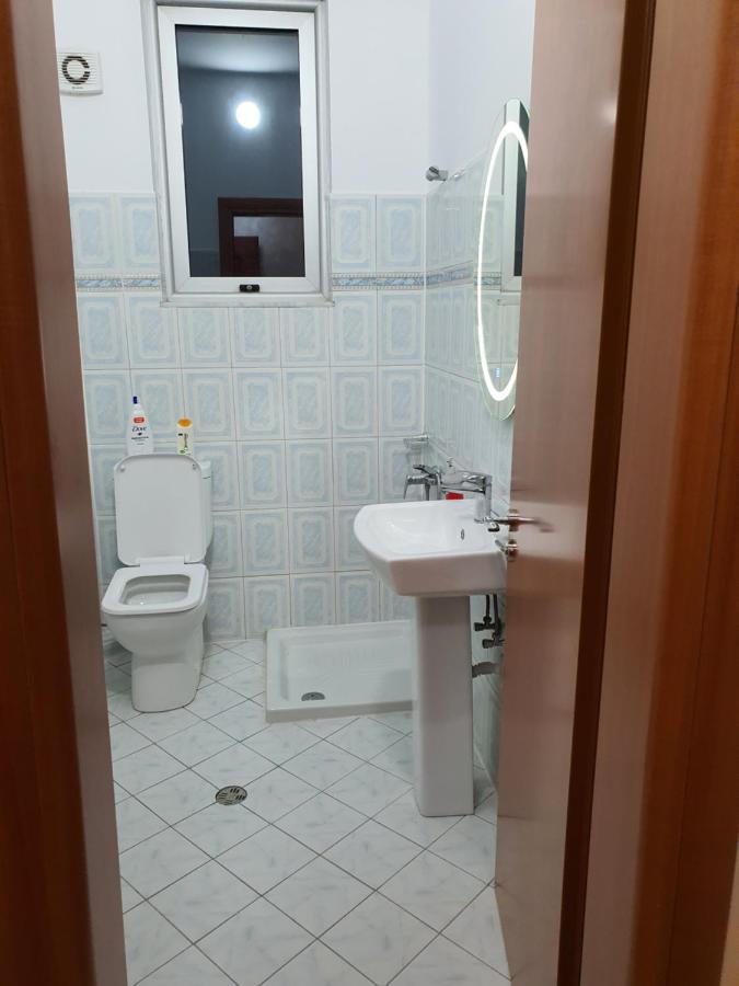 Kompleksi Gjoni Hotel Fier