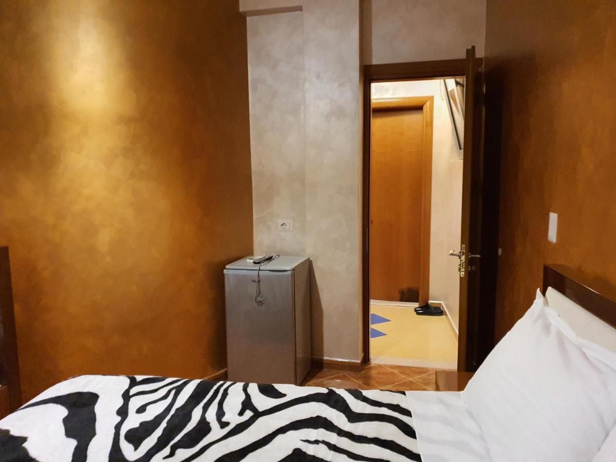Hotel Kompleksi Gjoni 3*